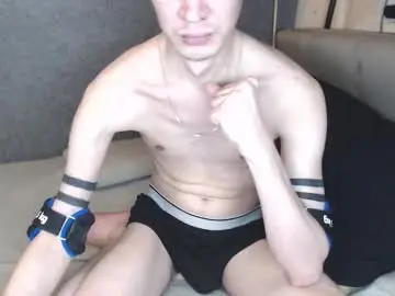 Chaturbate Nude Webcam of michael_danymans