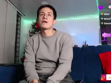 Chaturbate Sex Chat of ashely_ryan24