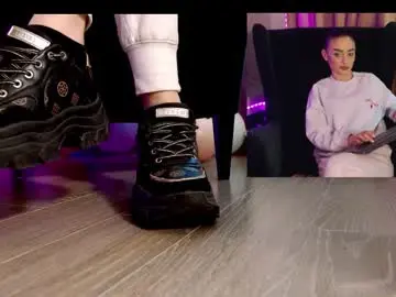 Chaturbate Live Sex Cam of feetvibe