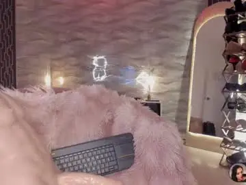 Chaturbate Nude Webcam of smi_samara