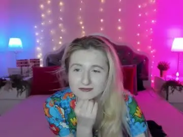 Chaturbate Watch Live Sex Cams of camilladreamer