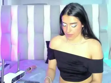 Chaturbate Sex Chat of isadiazz