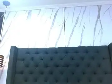 Chaturbate Free Live Porn of sarasaenz_999