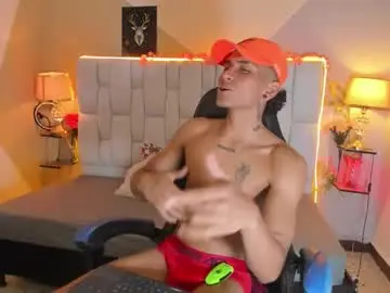 Chaturbate Live Sex of adan_oriol
