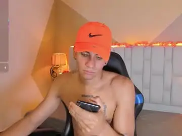 Chaturbate Live Sex of adan_oriol