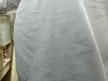 Chaturbate Live Sex Cam of bigbbc999