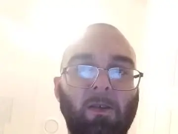 Chaturbate Live Sex Cam of happyguy00000