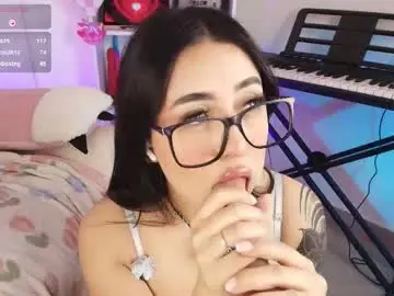 Chaturbate Adult Webcams of justonecute