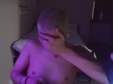 Chaturbate Free Porn Cam of merlinharriss