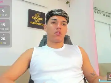 Chaturbate Sex Cam of noah_carter66