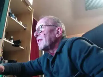 Chaturbate Live Porn of pascal88881