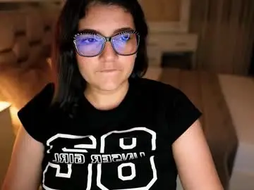 Chaturbate Nude Webcam of camila_buitrago