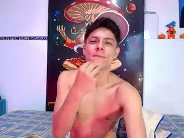 elias_salvatore_ from chaturbate