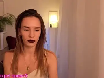 Chaturbate Live Sex Cam of peachychic