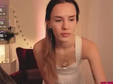 Chaturbate Live Sex Cam of peachychic