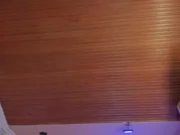 Chaturbate Adult Video Chat of viiolett_lee