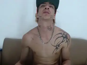 Chaturbate Free Live Porn of dan_jonson15