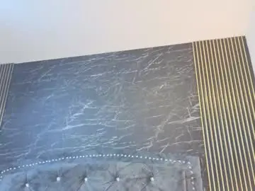 Chaturbate Free Porn Cam of diosaa_golden