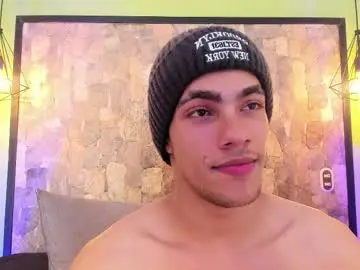 Chaturbate Sex Chat of patrick_senova