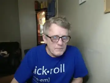 Chaturbate Free Porn Cam of scottsman214