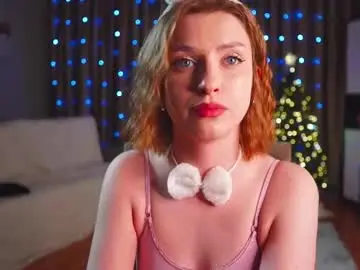 Chaturbate Live Sex Cam of curlysuzye