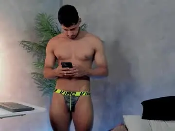 Chaturbate Live Porn of david_olsen