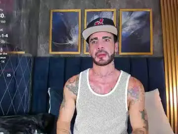 Chaturbate Free Live Porn of lancelot_benwick