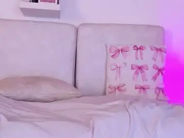 Chaturbate Live Sex Cam of malka_burning