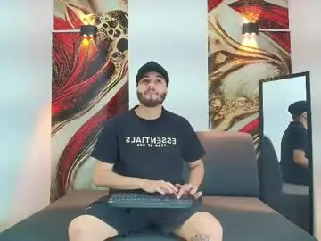 Chaturbate Live Sex of mike_kurtt