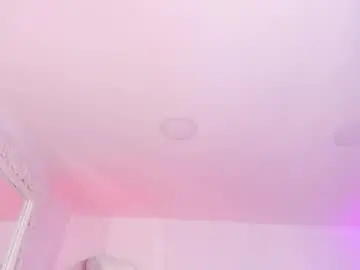 sarah_bonneth from chaturbate