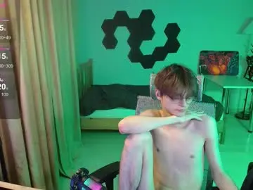 Chaturbate Live Sex Cam of shiromy_