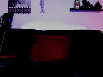 Chaturbate Live Sex Cam of _luna_parisi