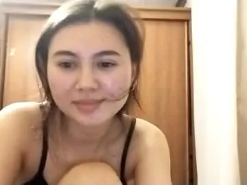 Chaturbate Live Sex of adelinehaefner