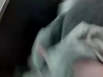 Chaturbate Live Sex Cam of bobby160968