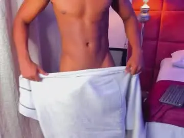 Chaturbate Sex Cam of hugo_cano