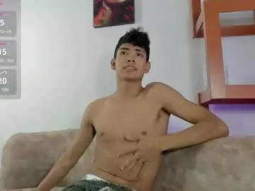 Chaturbate Free Live Porn of logantwink18