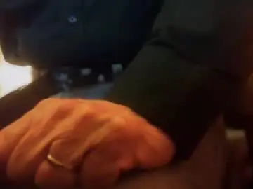 Chaturbate Live Porn of maturedaddi