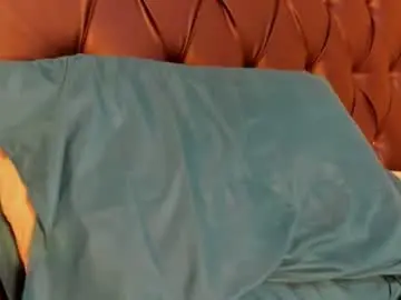 Chaturbate Watch Live Sex Cams of mikeblaree