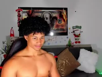 Chaturbate Watch Live Sex Cams of nathan_sexy247