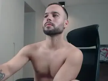 Chaturbate Sex Chat of sandro_best