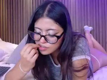 Chaturbate Live Sex Cam of alanawalker9