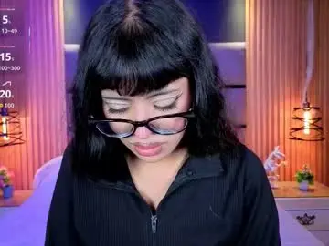 Chaturbate Live Sex Cam of alanawalker9