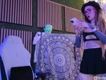 Chaturbate Adult Webcams of charliecake