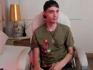 Chaturbate Watch Live Sex Cams of dark_sun333