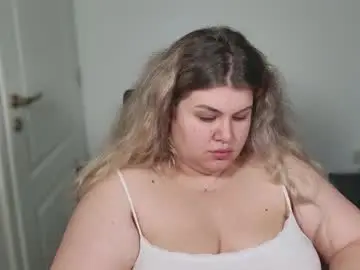 Chaturbate Live Sex Cam of love_wiggy18