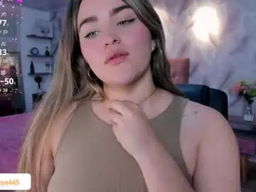Chaturbate Watch Live Sex Cams of luna_volk