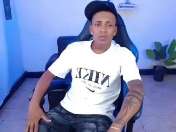 Chaturbate Adult Webcams of ostinn18