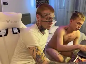 Chaturbate Live Sex Cam of c10h15on