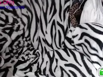 Chaturbate Live Porn of eva_blond_hot