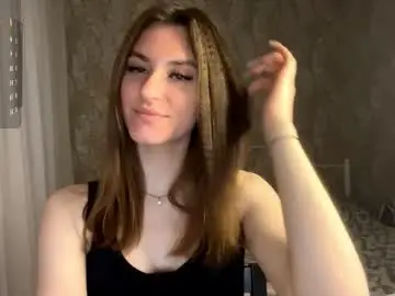 heart_petal from chaturbate